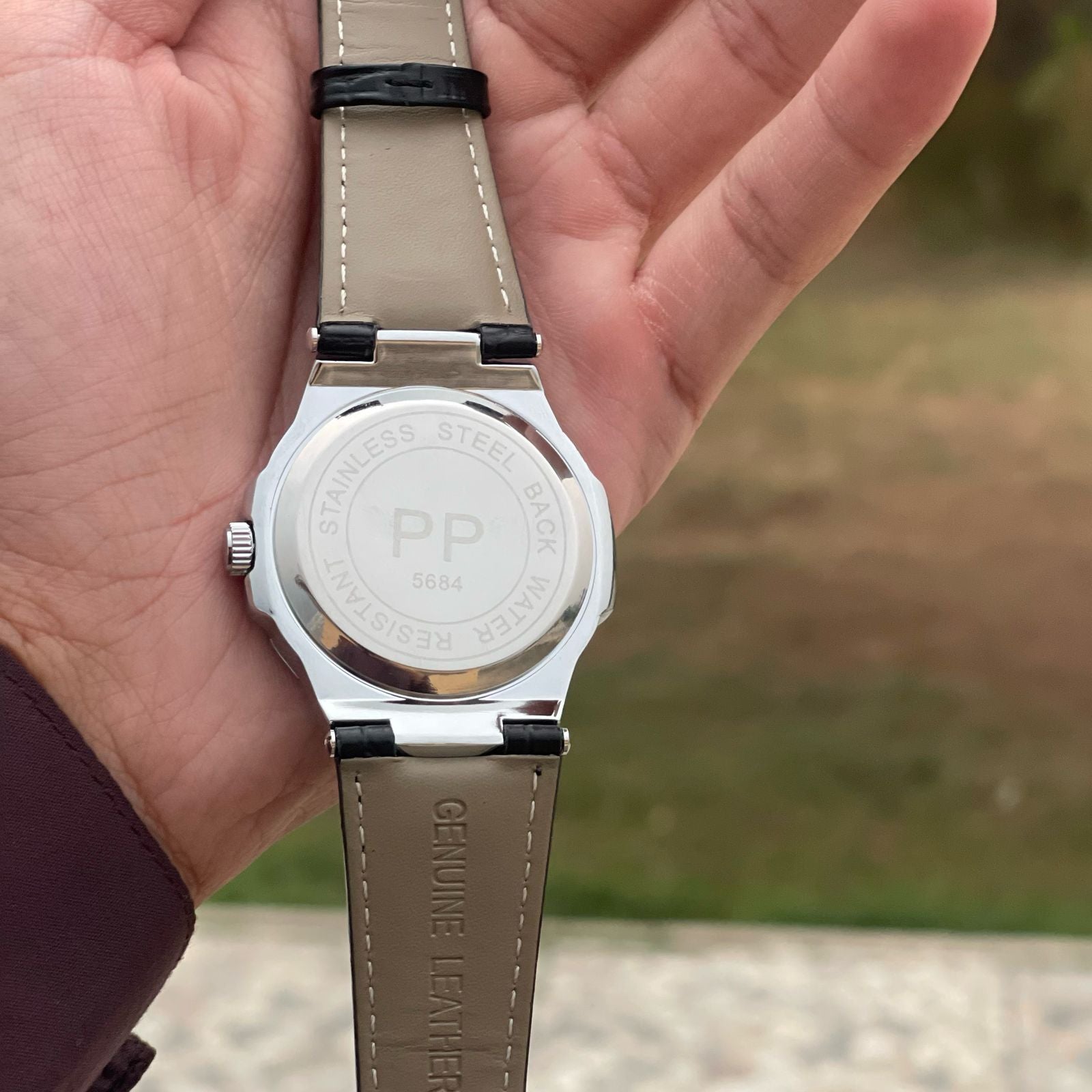 Patek Philippe Luxury Watch – Classic Black Dial with Leather Straps