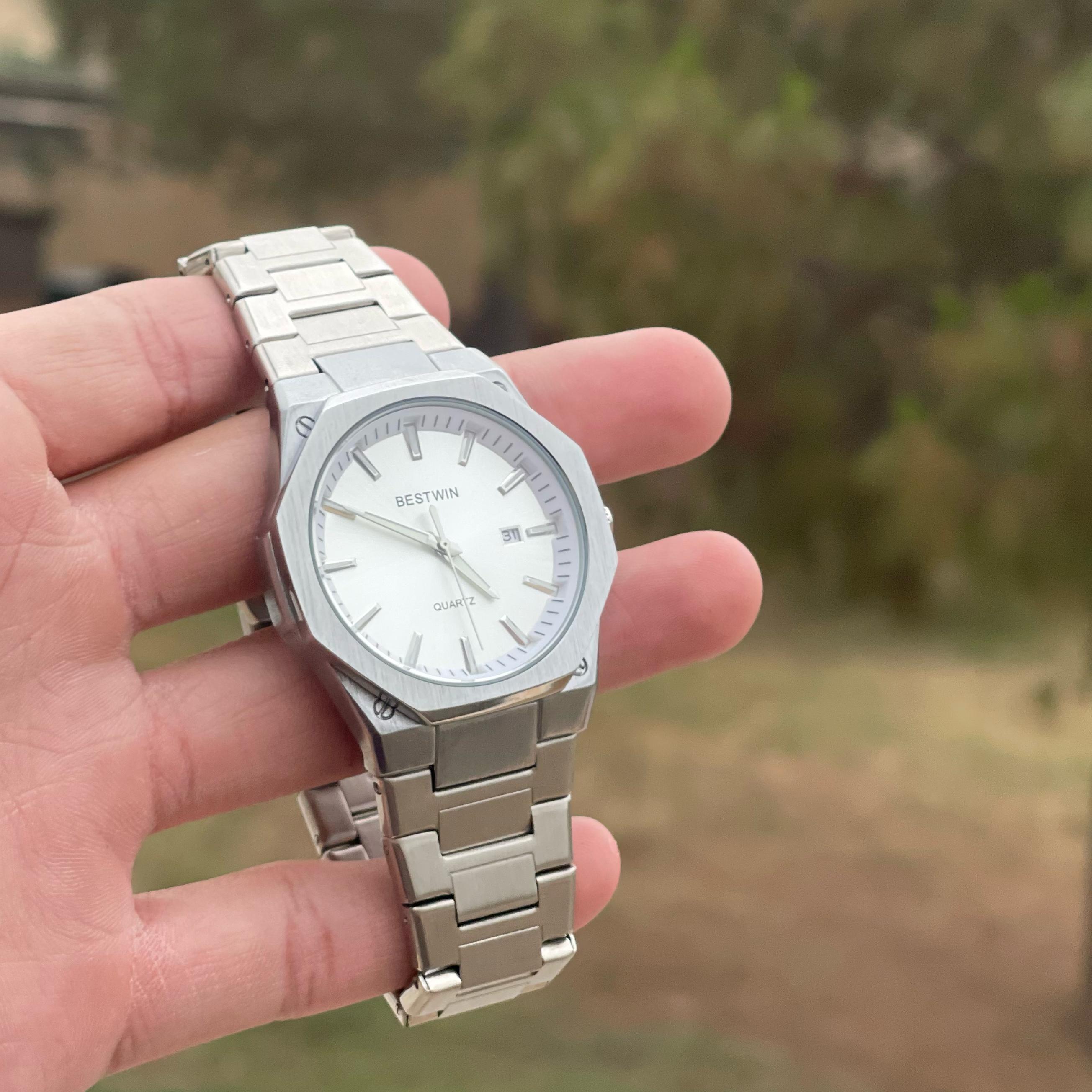 🕰️ Bestwin Silver Chain Watch with Date – Timeless Elegance ✨