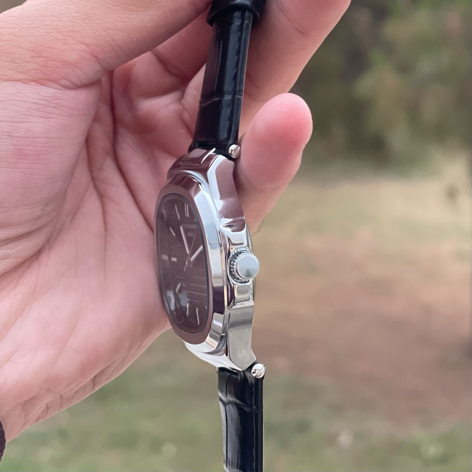 Patek Philippe Luxury Watch – Classic Black Dial with Leather Straps